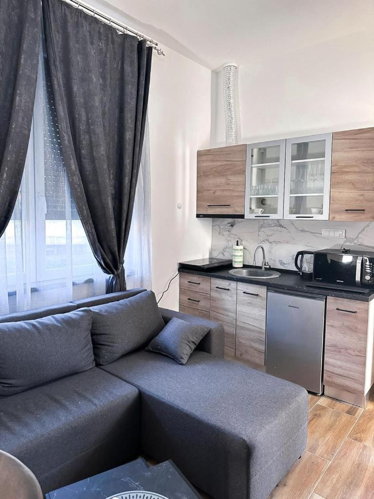 M.&.b Luks Apartment